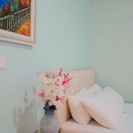 Armantis Apartment *