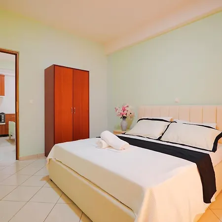 Armantis * Sarande