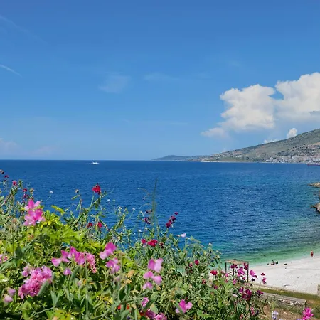Armantis * Sarandë